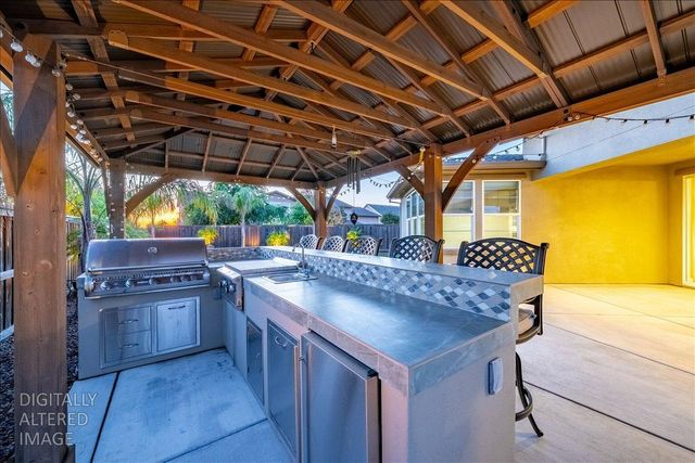 724 Salters Ct, Roseville, CA 95747