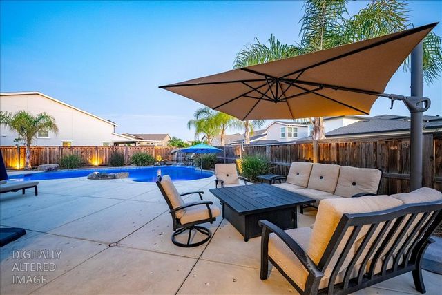 724 Salters Ct, Roseville, CA 95747