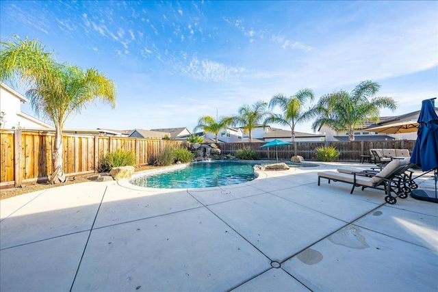 724 Salters Ct, Roseville, CA 95747