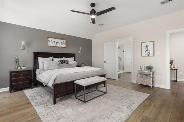 13709 Gaff Rig Drive, Texas City, TX 77510