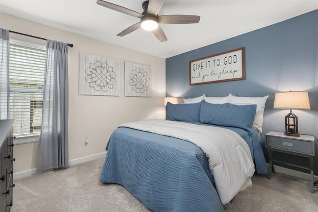 13709 Gaff Rig Drive, Texas City, TX 77510