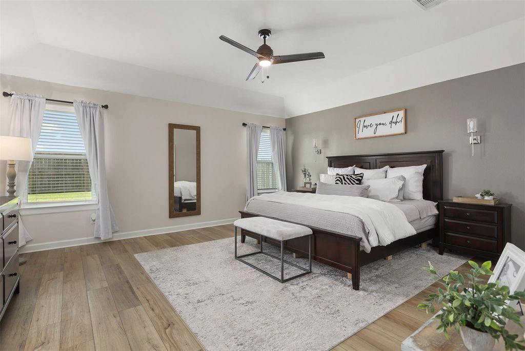 13709 Gaff Rig Drive, Texas City, TX 77510