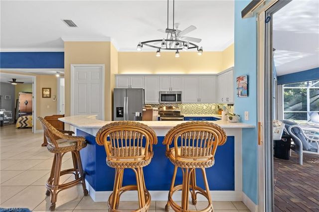 812 McArthur AVE, Lehigh Acres, FL 33936