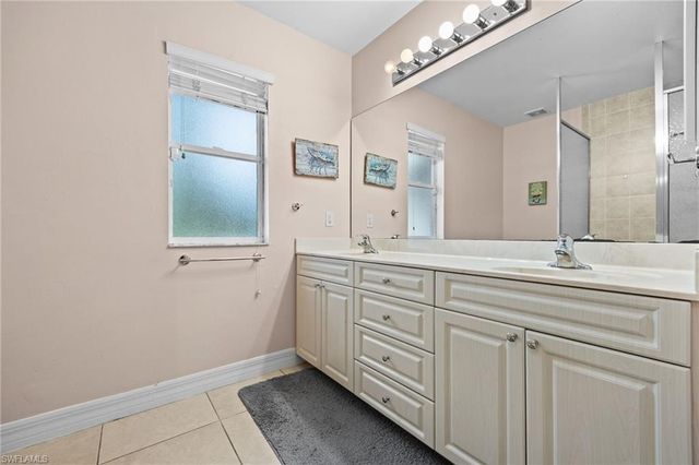812 McArthur AVE, Lehigh Acres, FL 33936