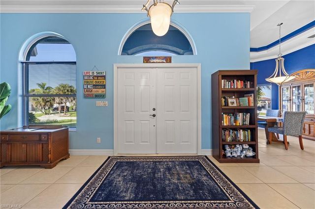 812 McArthur AVE, Lehigh Acres, FL 33936