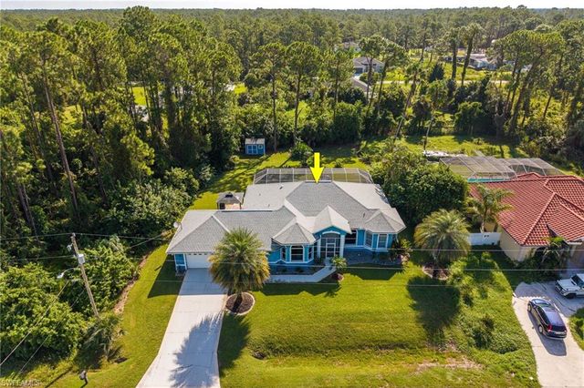 812 McArthur AVE, Lehigh Acres, FL 33936