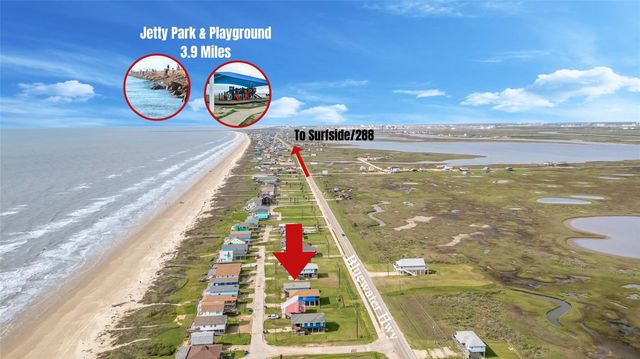 2715 Swan Court, Surfside Beach, TX 77541