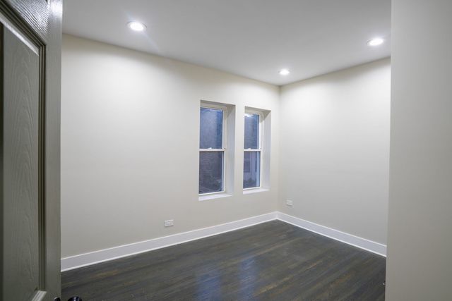 7948 S Evans Avenue 2F, Chicago, IL 60619