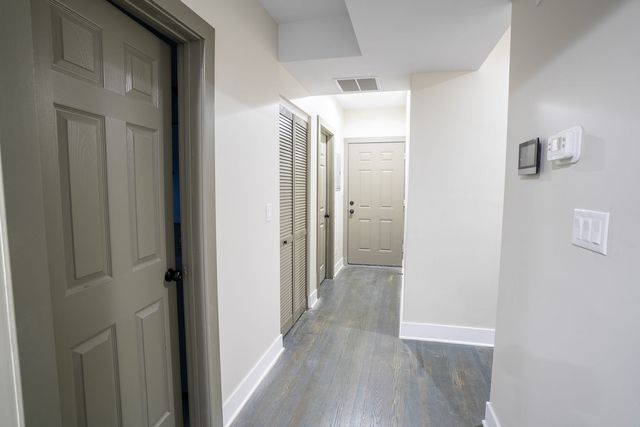 7948 S Evans Avenue 2F, Chicago, IL 60619
