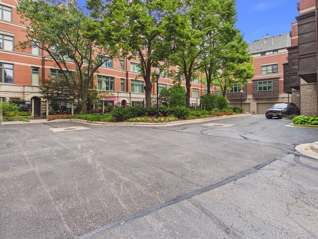 1445 S Indiana Avenue, Chicago, IL 60605