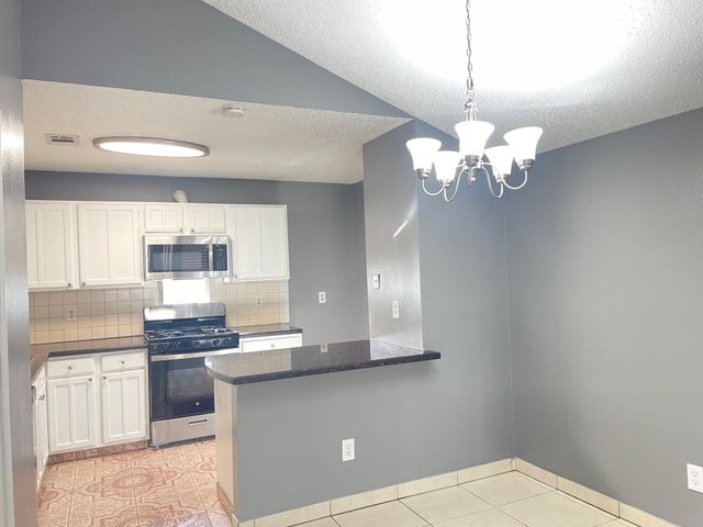 15807 Beechnut Street, Houston, TX 77083