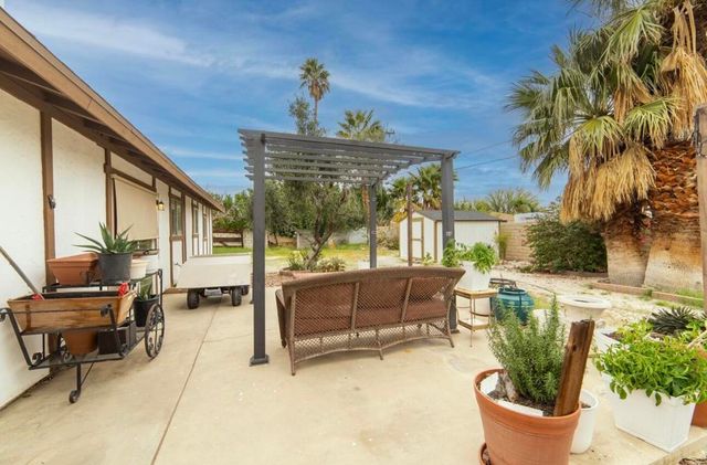 2930 N Bahada Road, Palm Springs, CA 92262