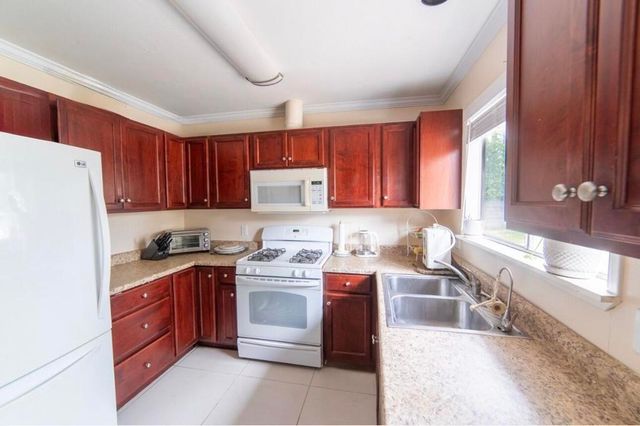 2930 N Bahada Road, Palm Springs, CA 92262