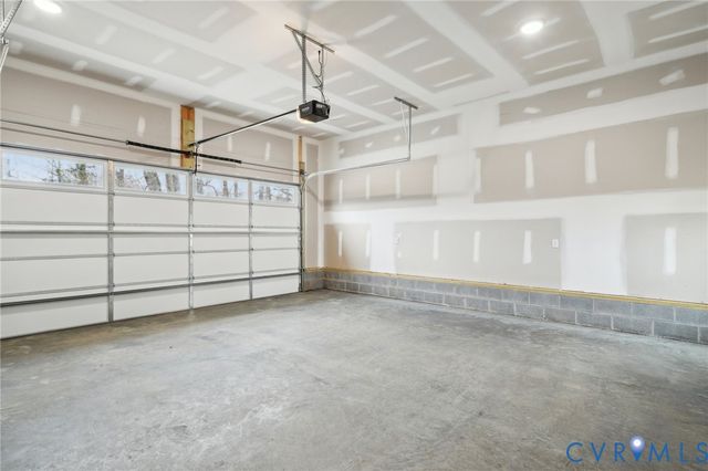 3520 Clintwood Rd, Midlothian, VA 23112