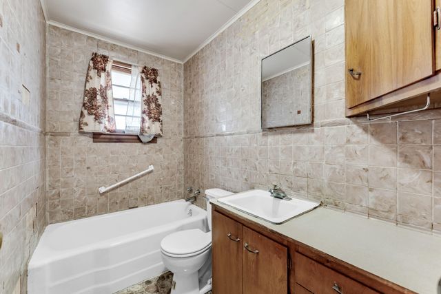 1639 W Atlantic Street, Springfield, MO 65803