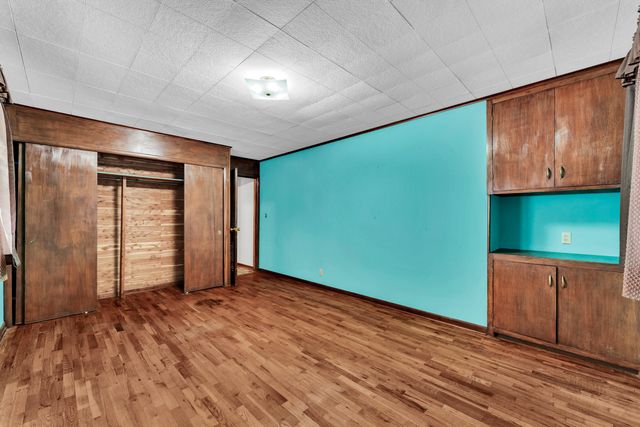 1639 W Atlantic Street, Springfield, MO 65803