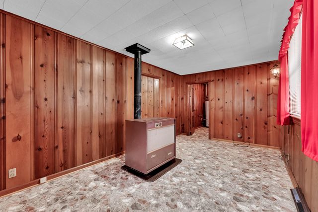 1639 W Atlantic Street, Springfield, MO 65803