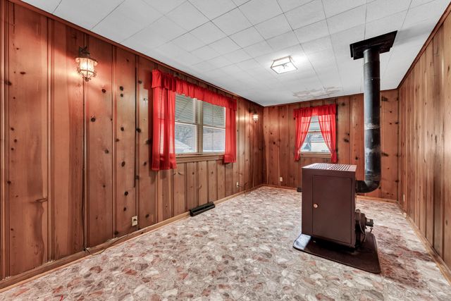 1639 W Atlantic Street, Springfield, MO 65803