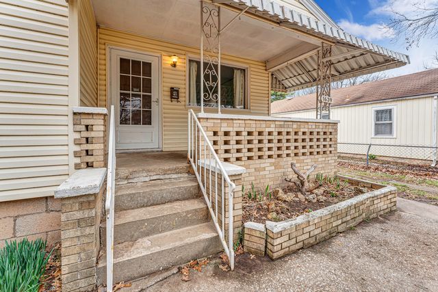 1639 W Atlantic Street, Springfield, MO 65803