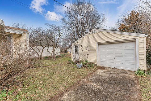 1639 W Atlantic Street, Springfield, MO 65803