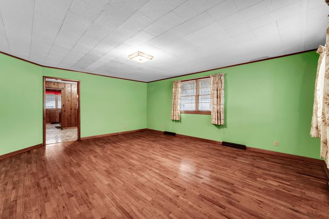 1639 W Atlantic Street, Springfield, MO 65803