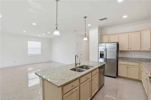 2251 Dancy ST, Naples, FL 34120