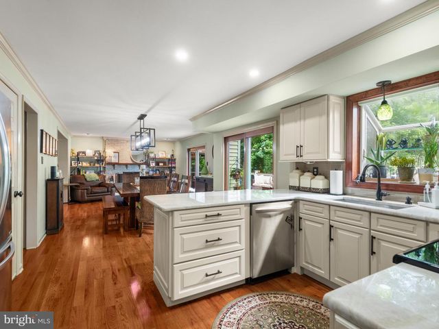 28 PATRIOT LN, Thornton, PA 19373