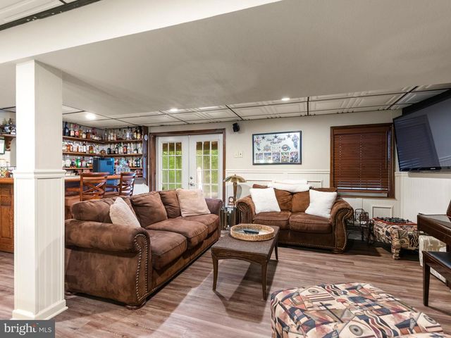 28 PATRIOT LN, Thornton, PA 19373