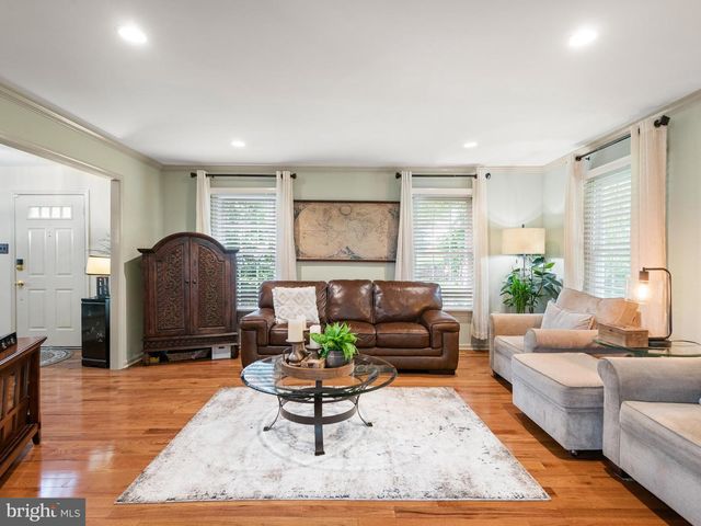 28 PATRIOT LN, Thornton, PA 19373