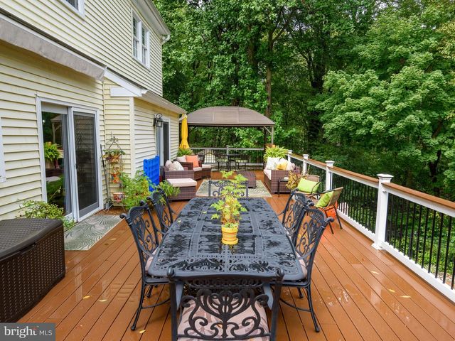 28 PATRIOT LN, Thornton, PA 19373