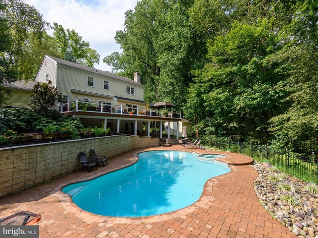 28 PATRIOT LN, Thornton, PA 19373