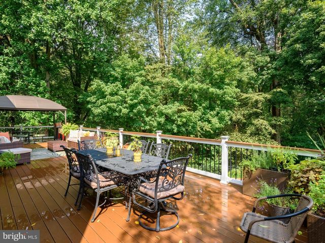28 PATRIOT LN, Thornton, PA 19373