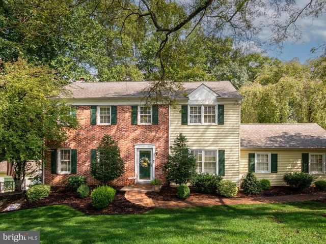 28 PATRIOT LN, Thornton, PA 19373