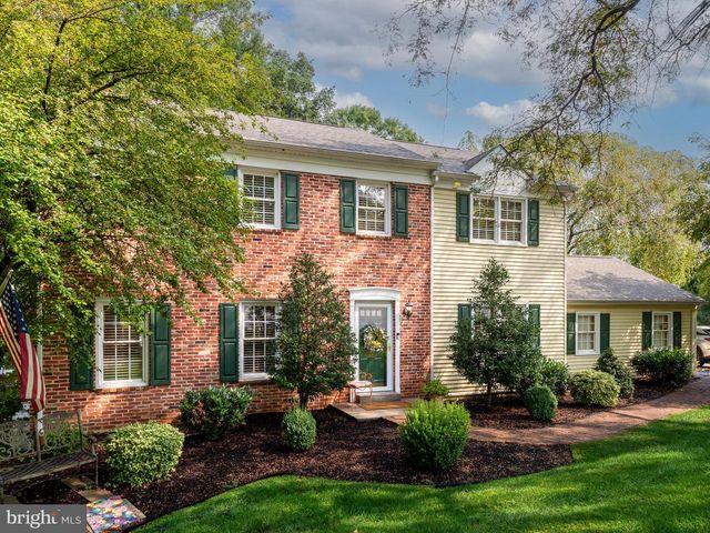 28 PATRIOT LN, Thornton, PA 19373
