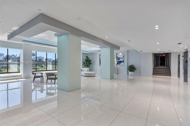 20335 W Country Club Dr 1608, Aventura, FL 33180