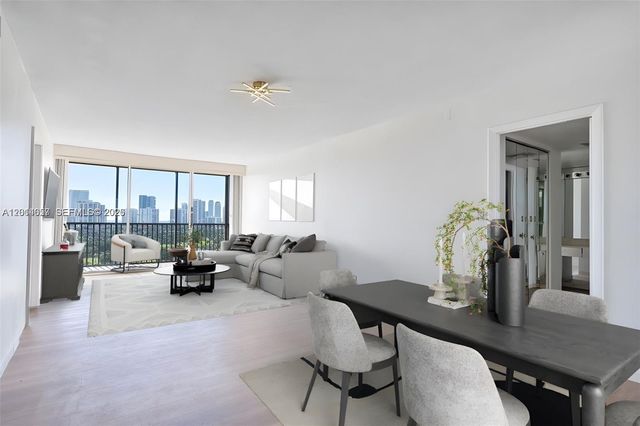 20335 W Country Club Dr 1608, Aventura, FL 33180