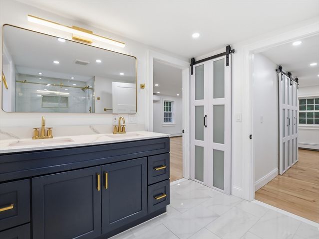 1126 Plymouth St, East Bridgewater, MA 02333