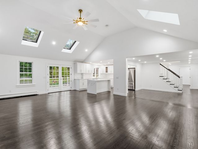 1126 Plymouth St, East Bridgewater, MA 02333