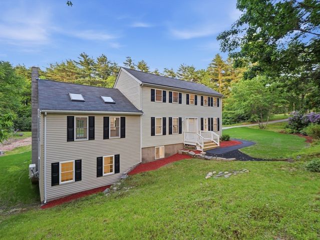 1126 Plymouth St, East Bridgewater, MA 02333