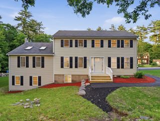1126 Plymouth St, East Bridgewater, MA 02333
