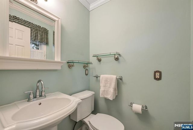 49 School Street, Twp Of Washington, NJ 07676