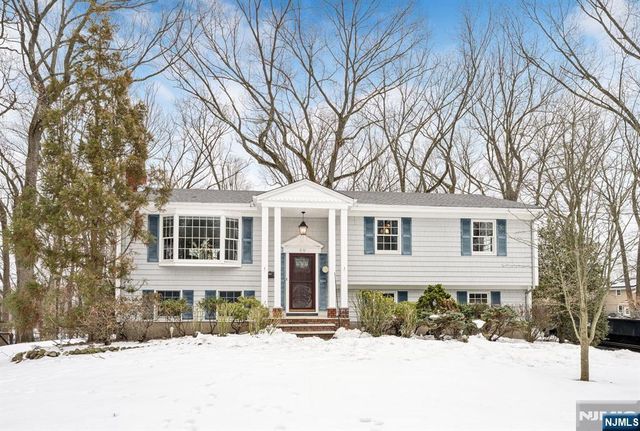 49 School Street, Twp Of Washington, NJ 07676