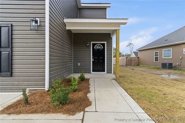 90 Miry Creek Lane, Clinton, NC 28328