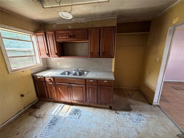 6803 Dionne Drive, Houston, TX 77076