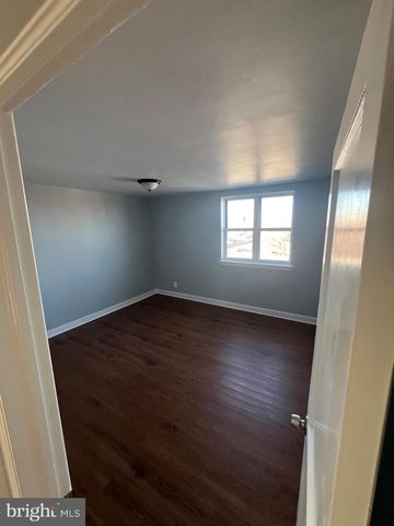 2056 ROBBINS AVE, Philadelphia, PA 19149