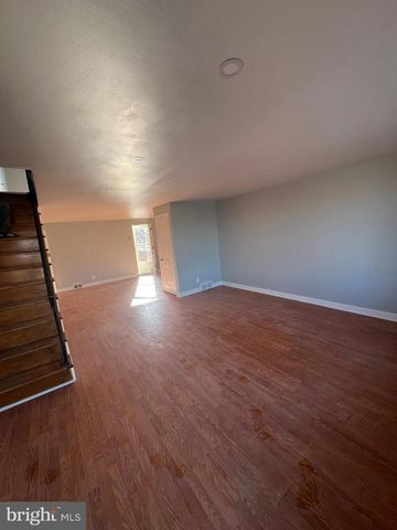 2056 ROBBINS AVE, Philadelphia, PA 19149