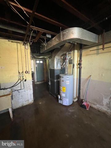 2056 ROBBINS AVE, Philadelphia, PA 19149