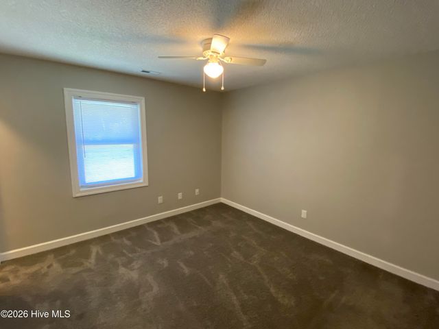 102 Colonial Street, Beaufort, NC 28516