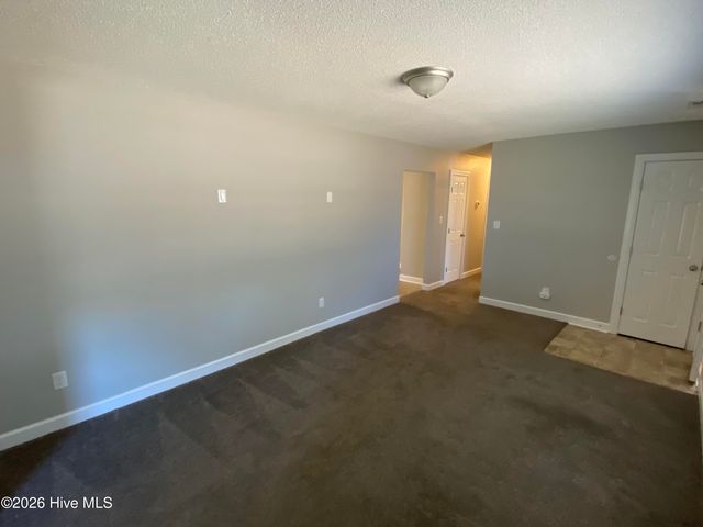 102 Colonial Street, Beaufort, NC 28516