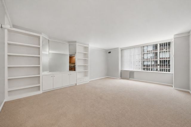 233 E Erie Street 1110, Chicago, IL 60611